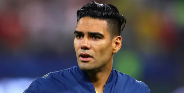 Radamel Falcao conversó con la Revista Líbero y no tuvo problemas en hablar acerca de un tema que a su juicio le hace mucho daño al mundo del fútbol pero pocos se atreven a señalar: los empresarios. Falcao aprovechó la oportunidad para comentar lo que le gustaría hacer cuando se retire del fútbol.