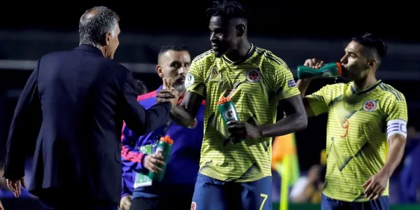 Radamel Falcao y Duván Zapata siguen en la pelea por ser el delantero titular, esta vez ante Chile, Queiroz no aseguró el mismo once de la fecha 1