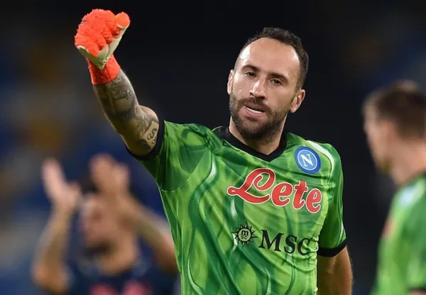 Recientemente el guardameta colombiano alcanzó los 100 juegos disputados con el equipo del Sur de Italia.