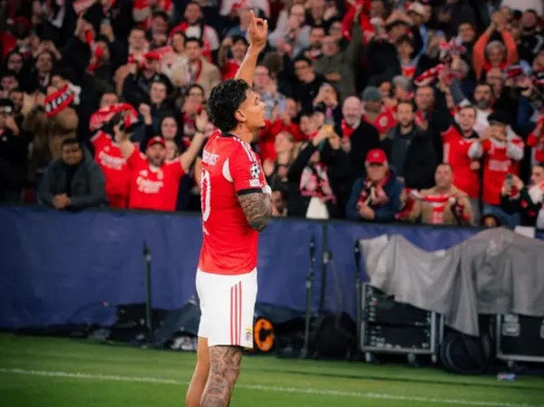 Richard Ríos jugando con Benfica - Instagram @richardrios.m