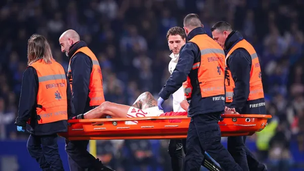 Richard Ríos salió lesionado en el duelo ante Porto