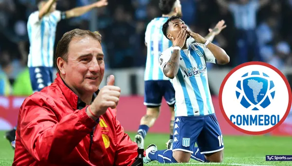 Roger Martínez celebrando gol con Racing