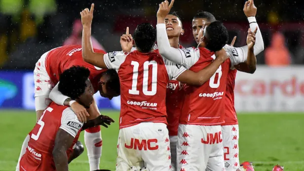 Se comienza a armar el fútbol colombiano y ya hay equipos que tienen sus plantillas listas y otros que se están armando hasta los dientes.