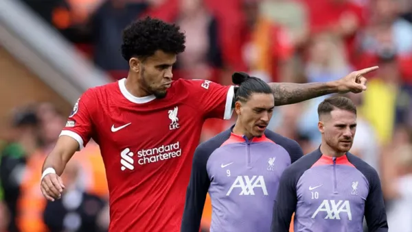 Se reveló lo que no le gusta al crack colombiano de Liverpool de sus compañeros.