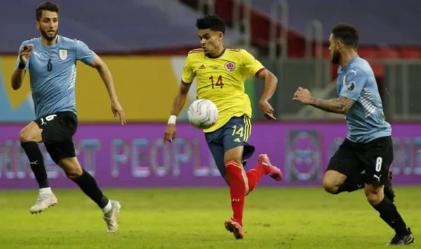Según fuentes cercanas a Luis Díaz, este le habría manifestado al FC Porto que él viajaría a jugar con la Selección Colombia así el club se oponga. Díaz es consciente que Colombia se jugará gran parte de su clasificación rumbo al Mundial de Qatar 2022, en esta serie de 3 partidos seguidos contra: Bolivia, Paraguay y Chile. Luis está revisando una posibilidad que le permitiría viajar sin ningún problema y así evitar conflictos con el FC Porto, a esto se sumaría su compañero de equipo Mateus Uribe.