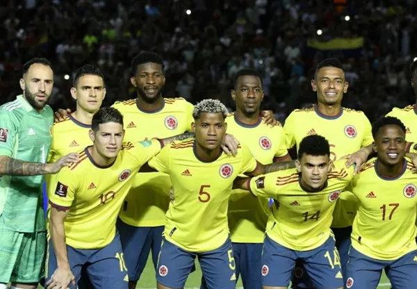 Según la prensa española, el ex zaguero del FC Barcelona no continuaría en el Celta de Vigo, situación que lo pondría a buscar club para la próxima temporada.