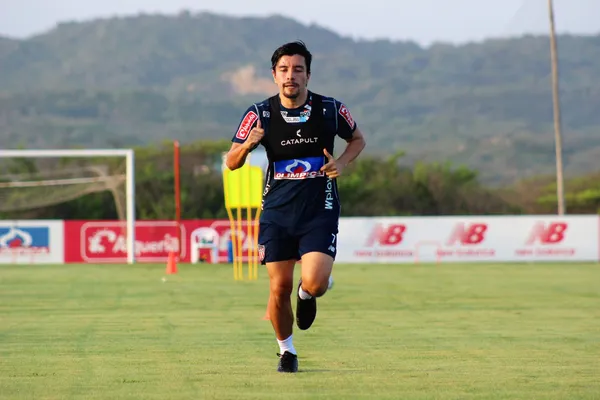 Sherman Cárdenas puede dar la sorpresa llegando nada menos que a Millonarios, luego de su paso frustrado por Junior.