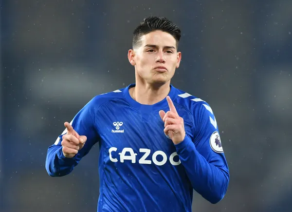 su representante Jorge Mendes se encuentra en la incansable búsqueda de una nueva estadía que le permita al jugador aportar su cuota ofensiva con el aval de la dirección técnica