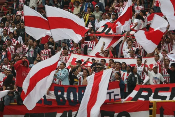 Tiene 23 años, es delantero y viene del balompié norteamericano.