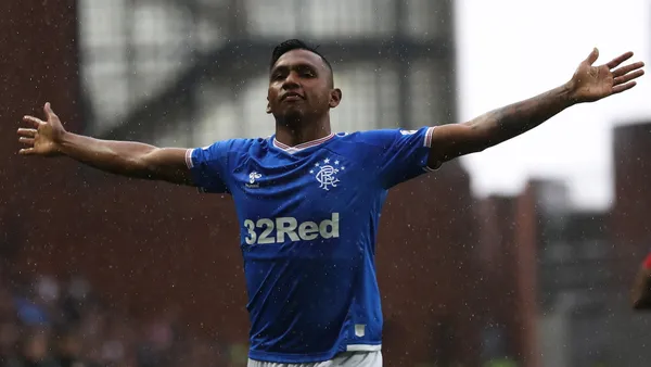 Tras varios días de sequía, Alfredo Morelos volvió al gol con un doblete y en una de sus celebraciones le pidió silencio varios ex jugadores que lo venía criticando con dureza.