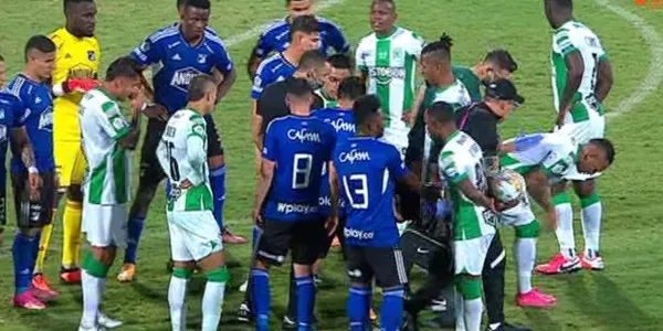 Un jugador de Millonarios FC se pasó de revoluciones contra Atlético Nacional y jugó sucio.