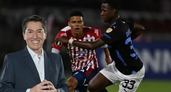 Una postal del juego de Junior vs Liga de Quito, al lado Tito Puccetti. FOTO: Futbolred