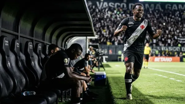 Uno brilla y el otro se unde, el momento de Marino que preocupa a todos