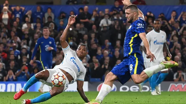 Wilmar Barrios trabajó sin descanso para detener al actual campeón de la Champions League y demostró características defensivas poco conocidas del colombiano.