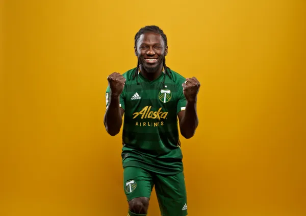 Yimmi Chará actual jugador del Portland Timbers, en la Major League Soccer (MLS) de los Estados Unidos, según la firma Transfermarkt pasó de costar $3 a $4 millones de euros. Con ese nuevo precio es el segundo futbolista colombiano más caro en Estados Unidos de una lista de 5 jugadores colombianos en norteamérica.