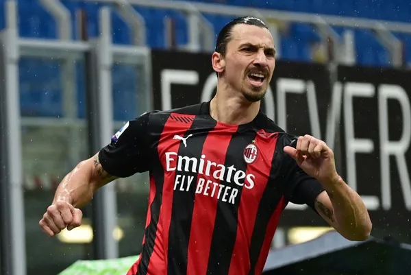 Zlatan conoce a Millonarios FC e incluso tiene la camiseta del cuadro “Embajador” con su nombre estampado y todo se dio por una gran historia.