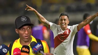 Christian Cueva con la camiseta de la Selección Perú