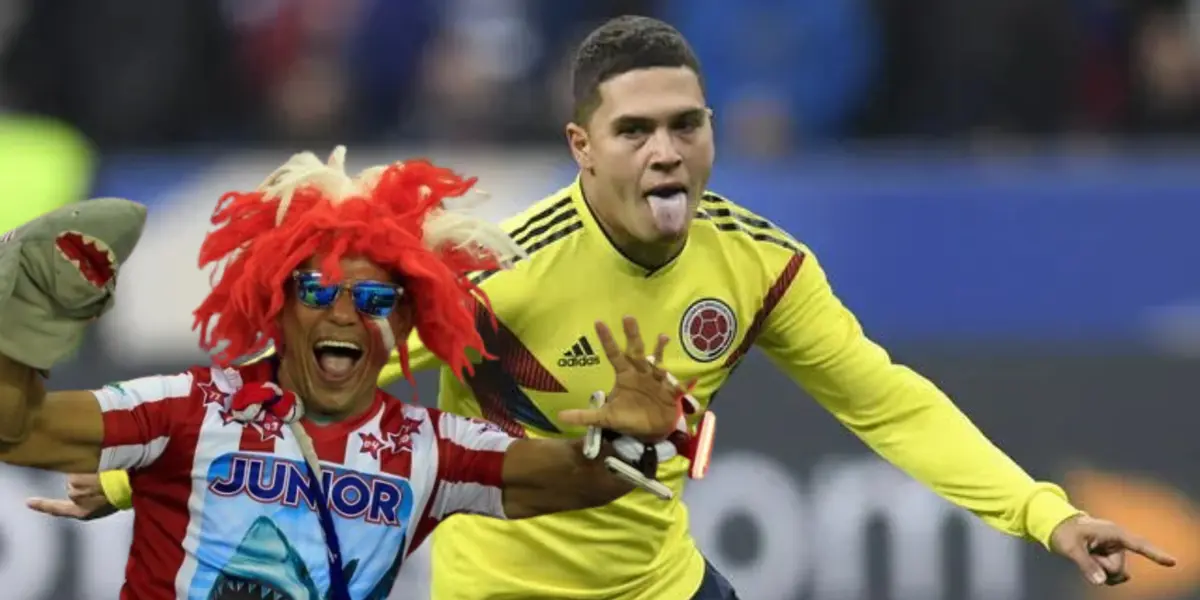Juan Fernando Quintero celebrando con la camiseta de la Selección Colombia. FOTO: La República
