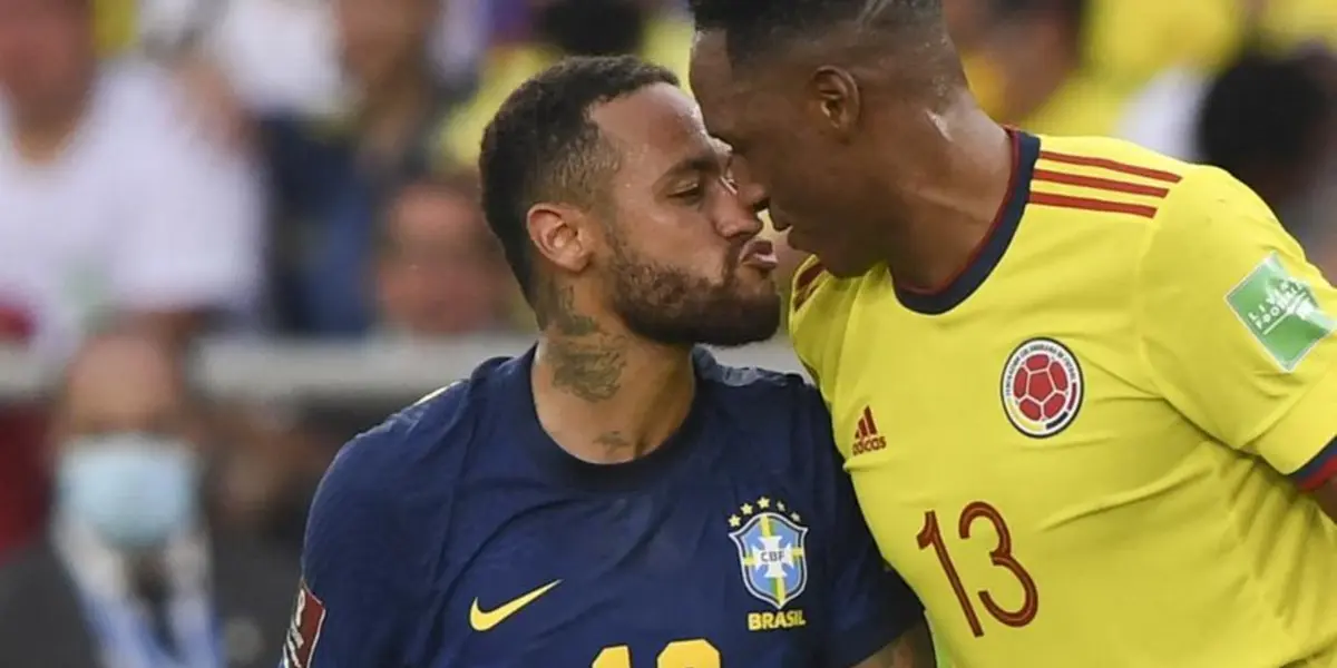 Neymar con la osadía que lo caracteriza al querer agrandarse siempre, encaró a Yerry Mina durante el empate de Colombia contra Brasil.