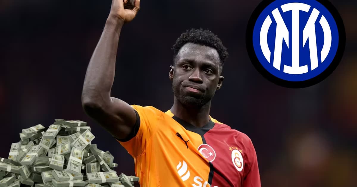 Davinson Sánchez con la camiseta del Galatasaray