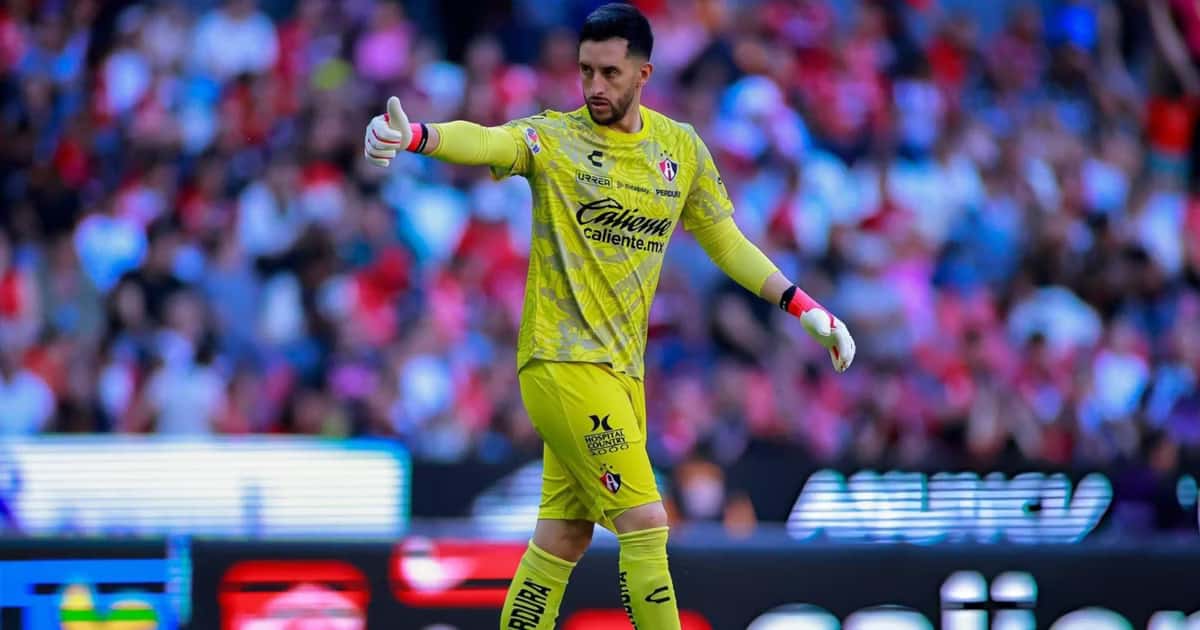 Vargas cambiaría de equipo luego del Mundial