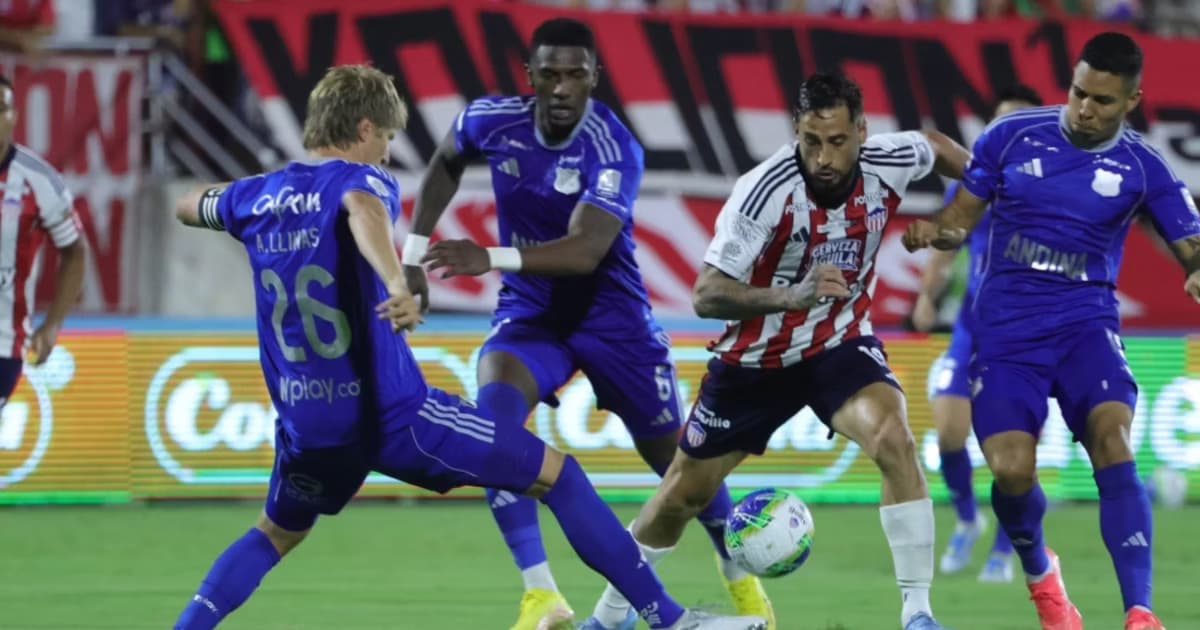 Jugadores de Millonarios y Junior