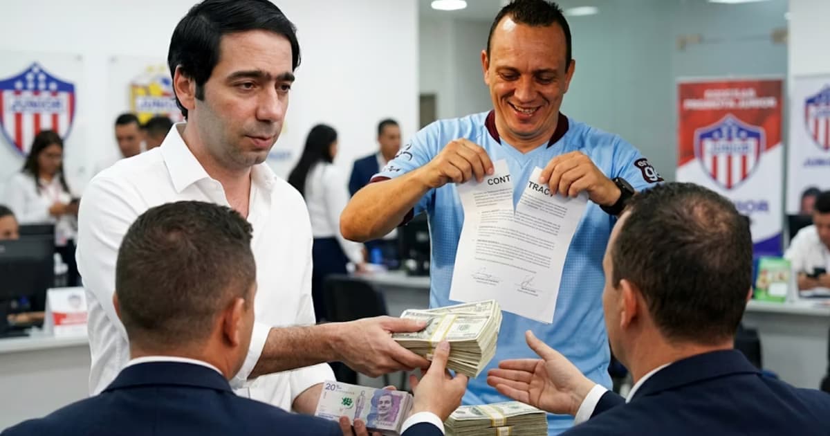 Junior podría pagar una indemnización para contratar a Alejandro Restrepo en 2027