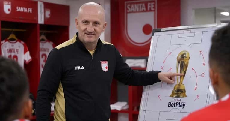 Pablo Repetto pone la Copa como prioridad y Santa Fe cambia sus objetivos