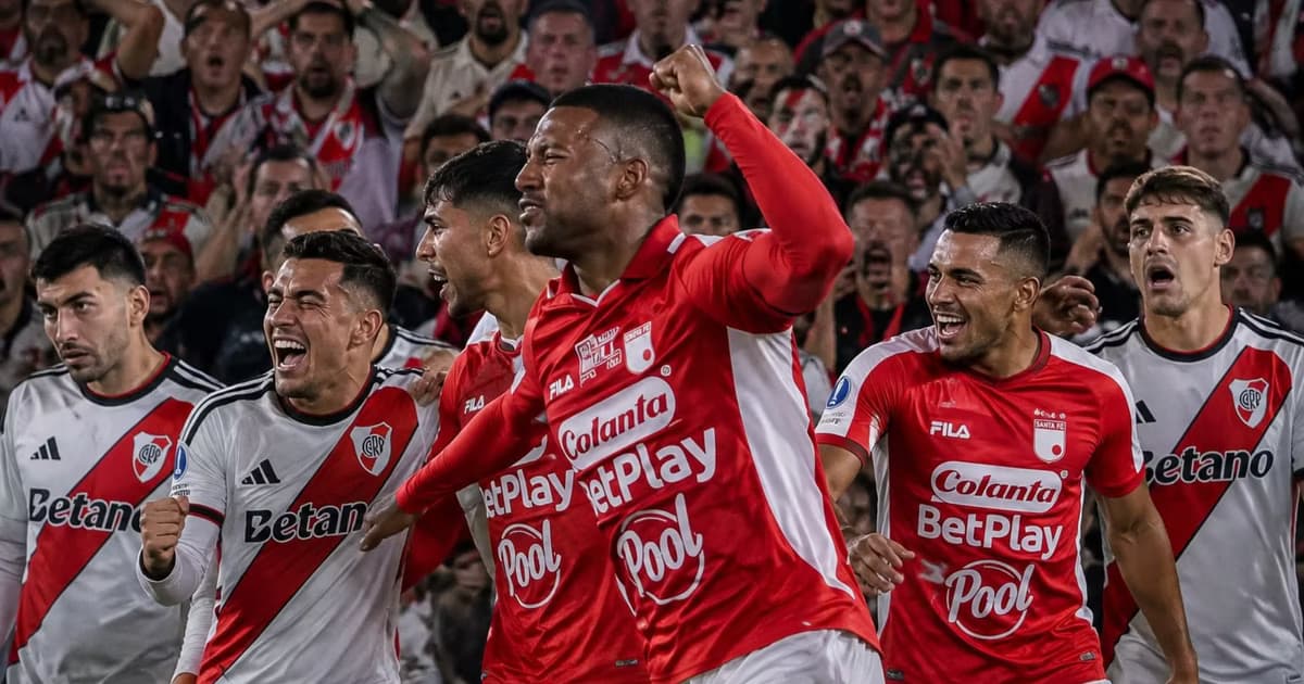 Jugadores de River y Santa Fe