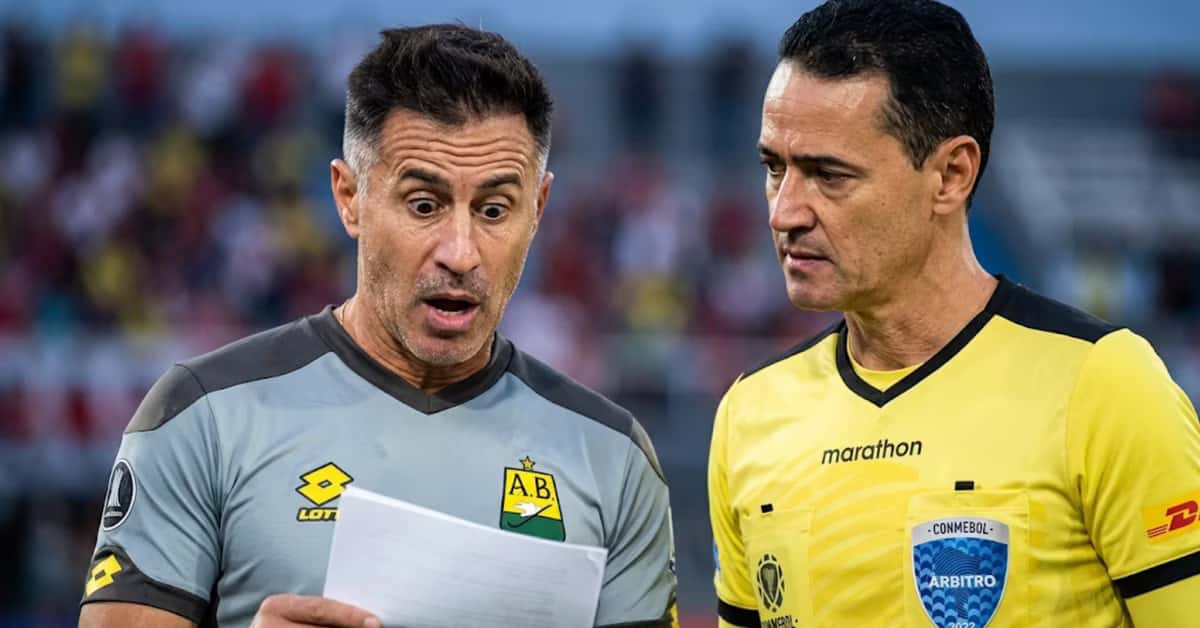 El informe arbitral puede ser clave para aclarar el penal de Junior ante Bucaramanga