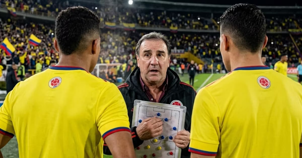 Néstor Lorenzo improvisó con línea de tres y Colombia sufrió por las bandas ante Paraguay