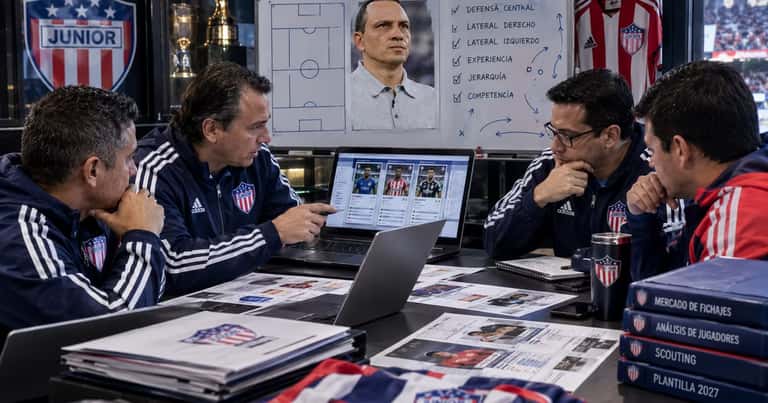 Junior necesita reforzar su defensa antes de apostar por Alejandro Restrepo