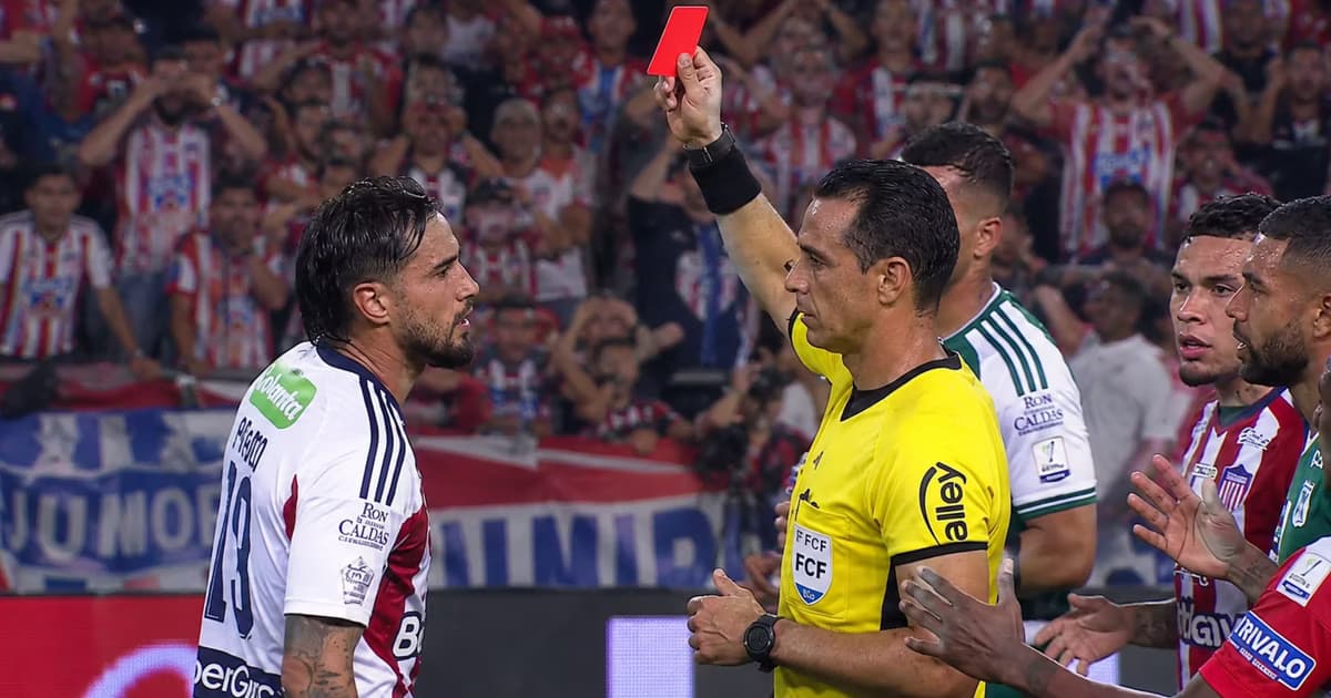 Fydriszewski se fue expulsado en el 0-0 de Junior ante Cali y podría vivir un martirio con una hinchada