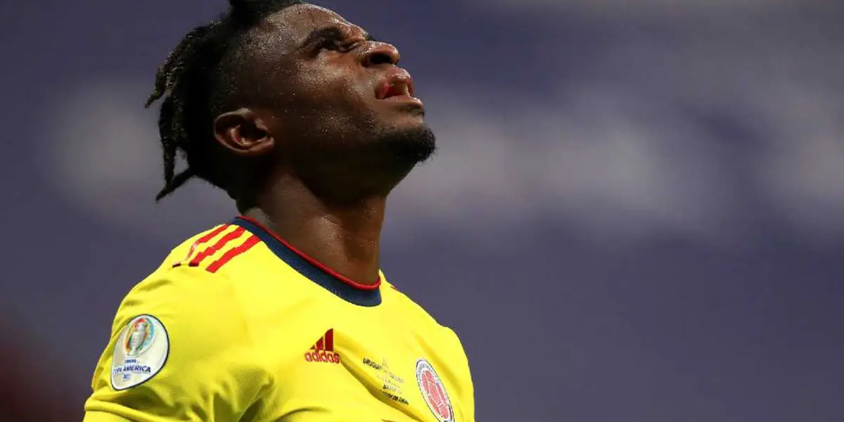 A Zapata le quedó grande jugar con Colombia y acumula una estadística tan negativa que no se explica como es llamado a la Selección Colombia. 