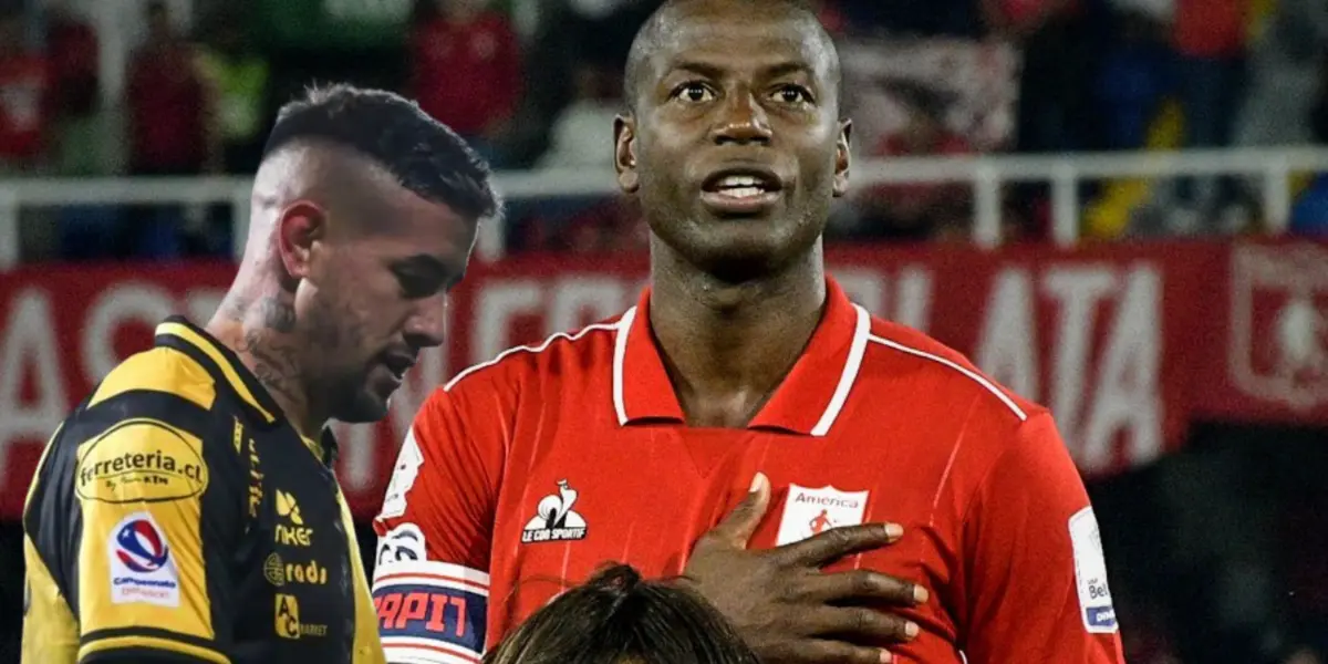 Adrián Ramos y un nuevo delantero que podría llegar a América.