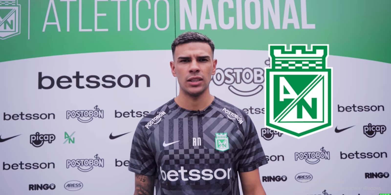 Agustín Álvarez Wallace en su llegada a Atlético Nacional