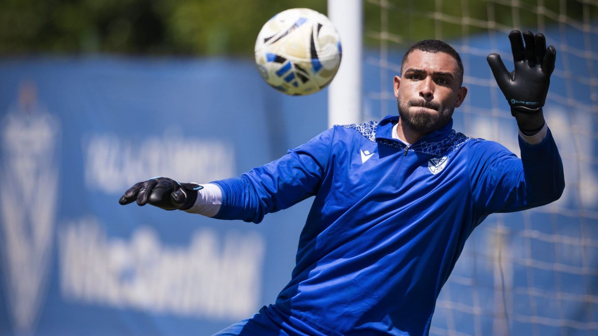 Álvaro Montero habló sobre su buen rendimiento en Vélez Sarsfield - X @Velez