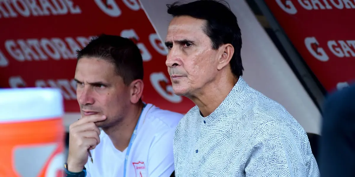 Amaranto Perea viene haciendo un buen papel con Junior de Barranquilla, pese a esto sigue rondando el nombre de Guimarães como próximo DT.