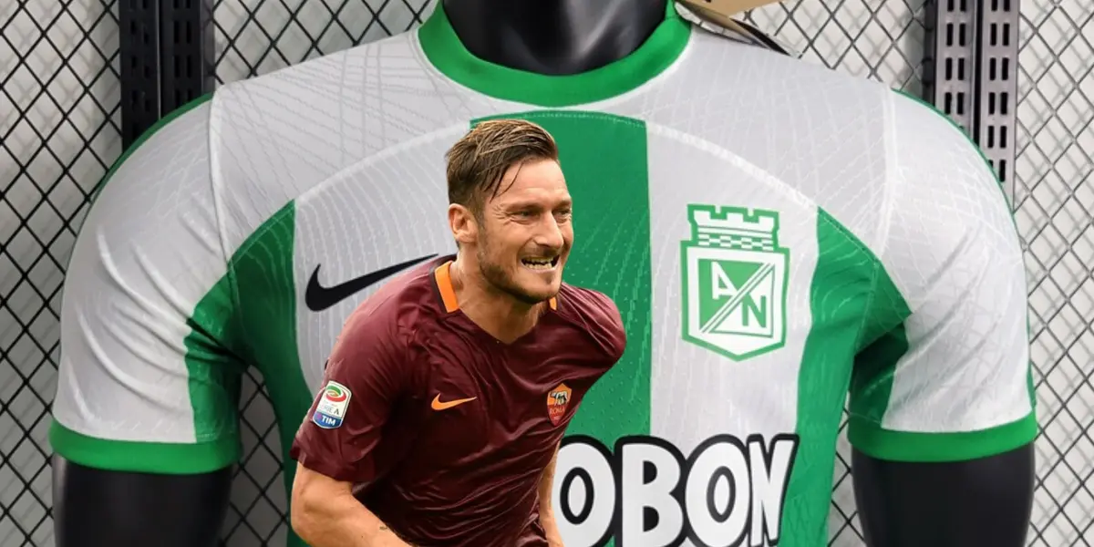 Camiseta de Atlético Nacional y Francesco Totti