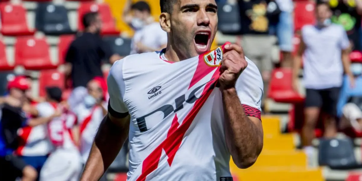 Carlo Ancelotti sigue buscando opciones para reforzar al Real Madrid y el colombiano Falcao es una carta que ha comenzado a interesarle.