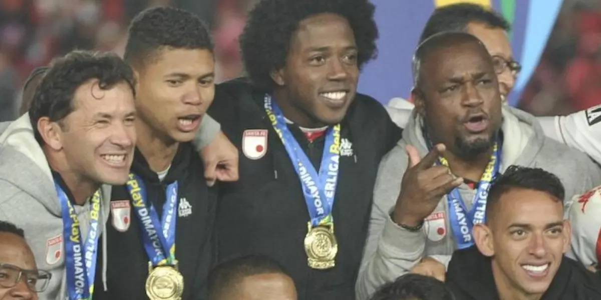 Carlos Sánchez pasa por uno de los momentos más emotivos en su carrera profesional y lo está viviendo en el Fútbol Profesional Colombiano (FPC).