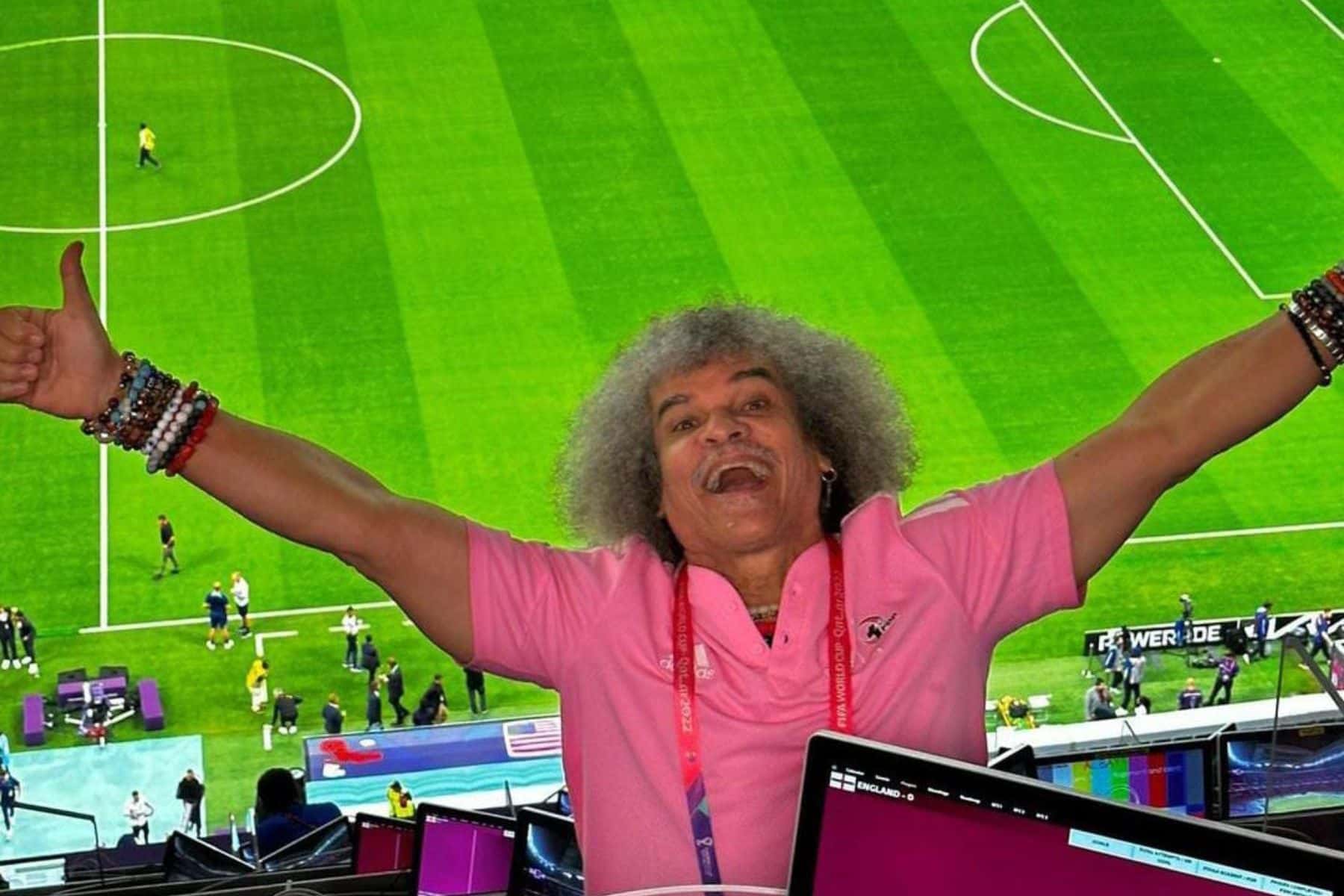 Carlos Valderrama recibió un emotivo regalo que le enviaron desde Argentina.