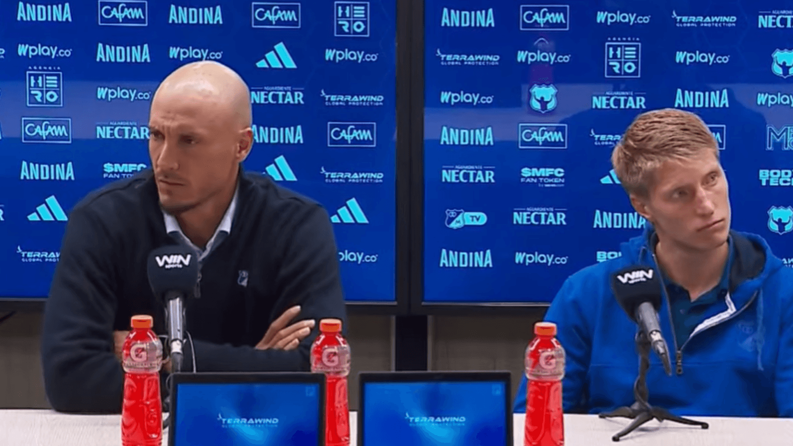 David González y Andrés Llinás hablaron hace instantes en rueda de prensa post partido Foto: Captura de DIMAYOR