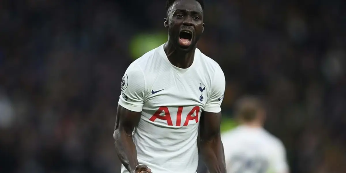 Davinson Sánchez pareció haber tenido un baño de buenas energías en el último partido, contra el Norwich.