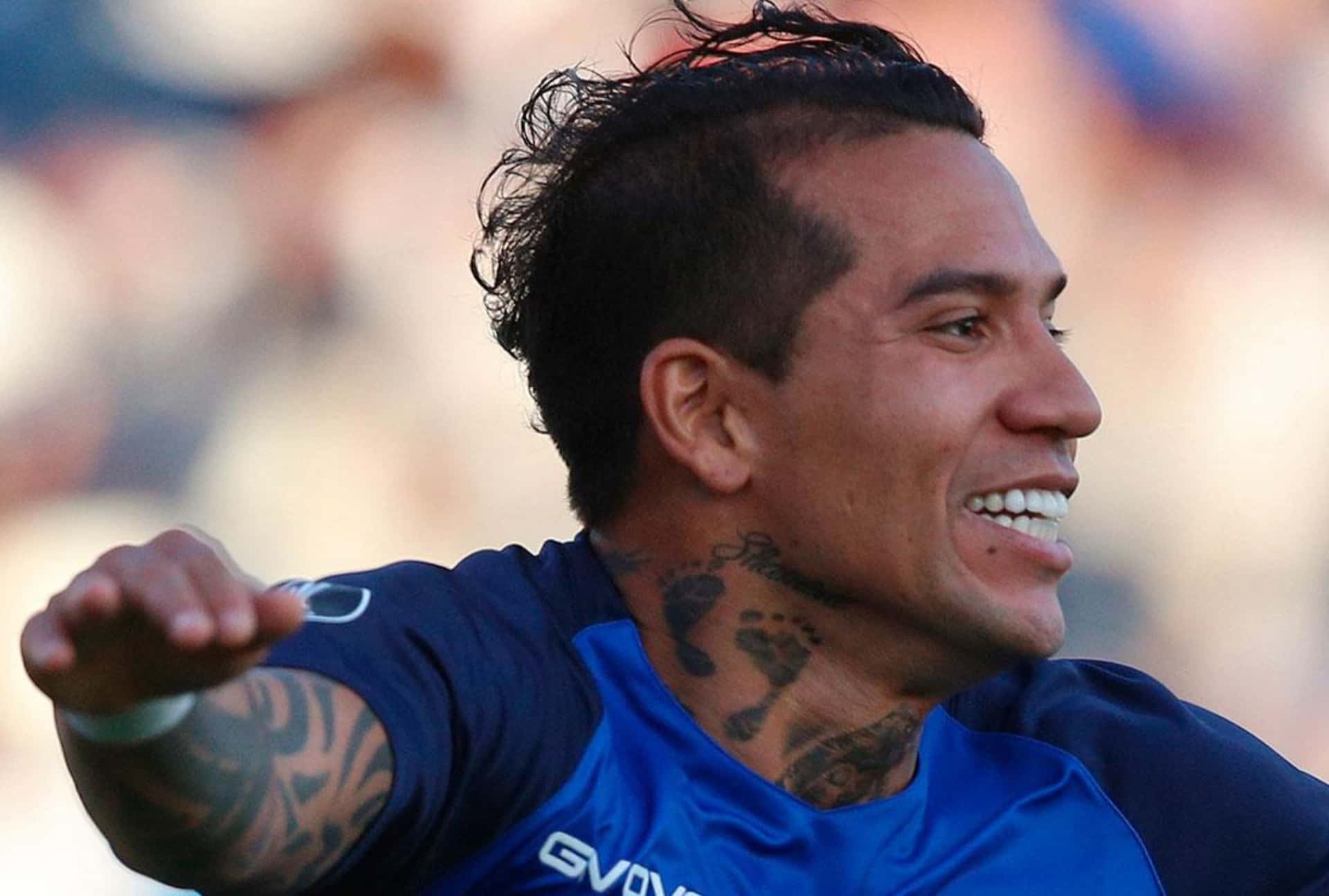 Dayro Moreno marcó un doblete en la victoria de su actual equipo el Oriente Petrolero, vencieron al club San José, partido correspondiente a la Primera División de Bolivia, el colombiano salió ovacionado como la figura del encuentro. Moreno hace poco estuvo realizando comunicaciones para regresar al fútbol colombiano, siendo el Independiente Santa Fe uno de los clubes que más le interesaba, pero no pudo concretar el pase.