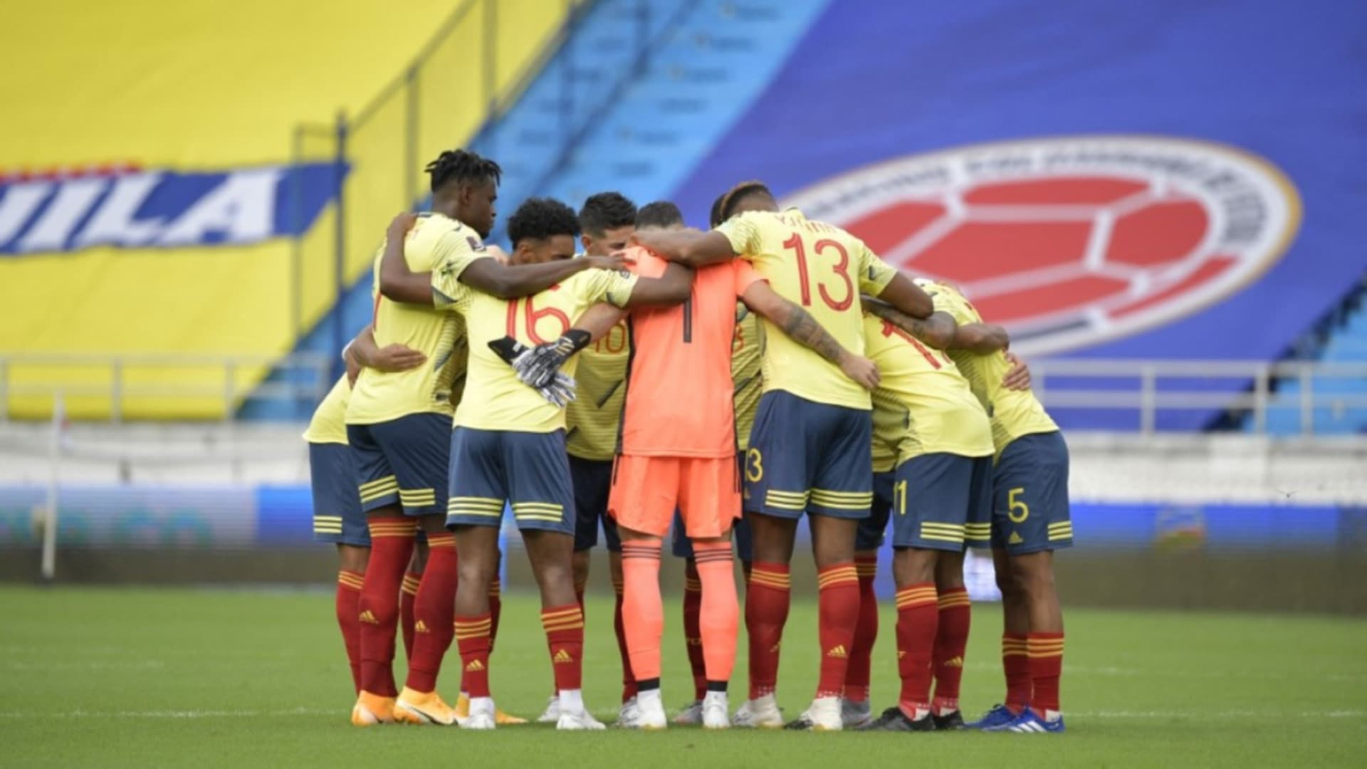 Despues de un mal inicio en eliminatorias al mundial de 2006 Reinaldo Rueda tomo el mando de la Selección y este fue su rendimiento.