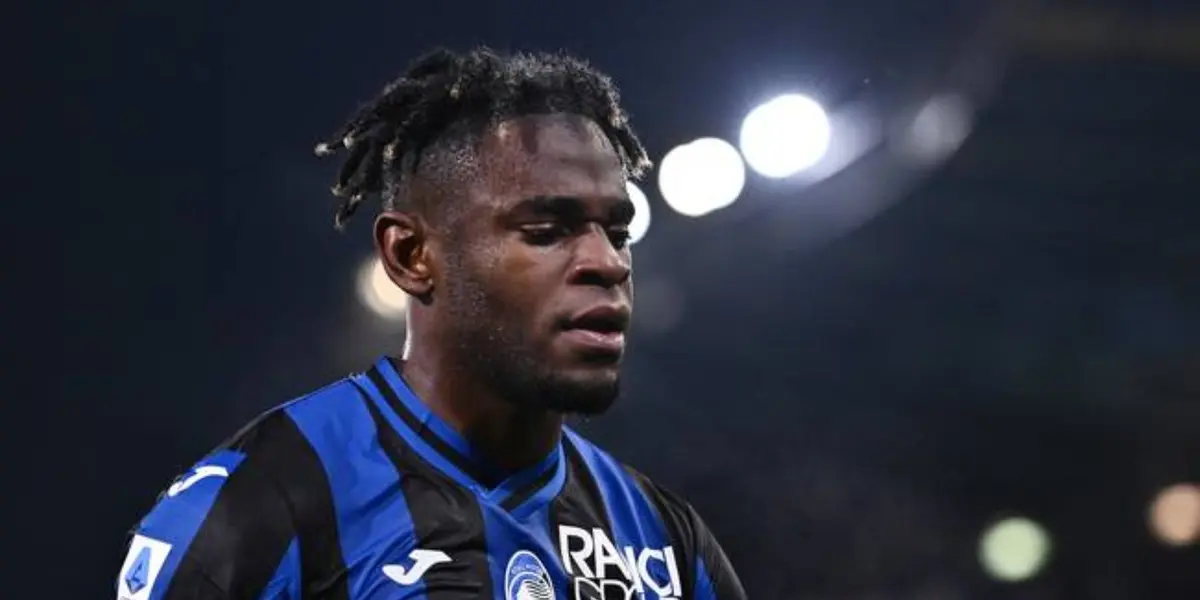 Duván Zapata y una mala noticia que recibió en Atalanta.