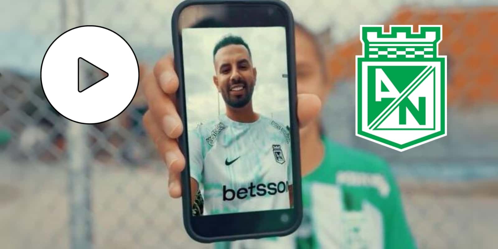 Edwin Cardona y el escudo de Atlético Nacional