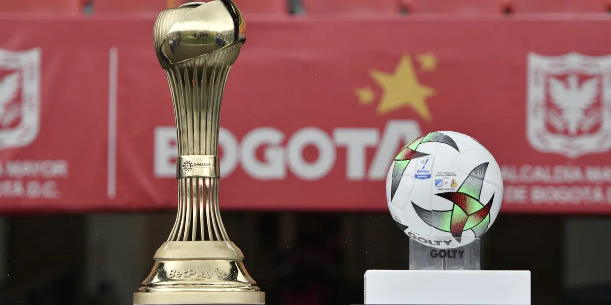 El actual campeón del fútbol colombiano Deportivo Cali no levanta cabeza a un mes de conocer sus rivales en Copa Libertadores.