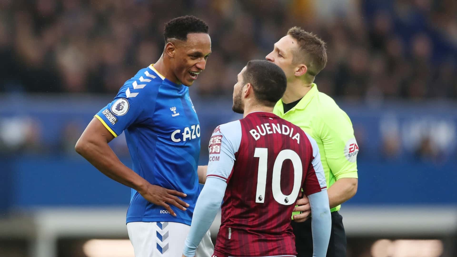 El alemán Ilkai Gündogan aprovecho para hablar del colombiano cuando ha jugado contra él y su Everton.